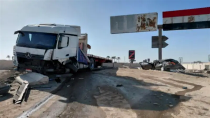 مصرع 10 أشخاص في تصادم مروع بين 3 سيارات على محور 30 يونيو ببورسعيد