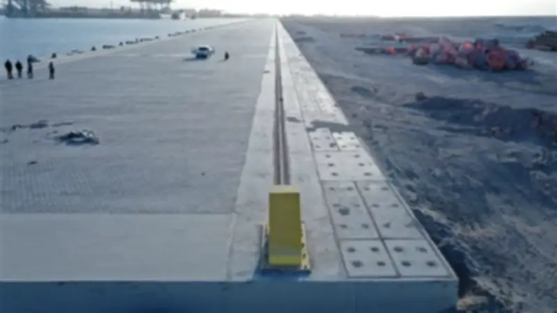 موانئ البحر الأحمر تسجل تداول 12 ألف طن بضائع و732 شاحنة في ظل إجراءات طوارئ للطقس