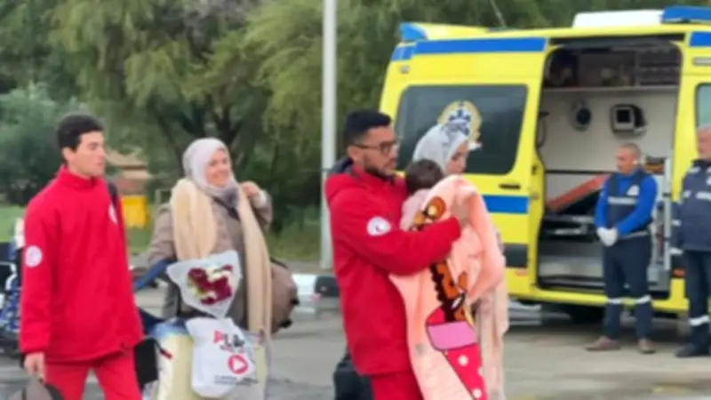 الهلال الأحمر المصري يطلق قافلة مساعدات شتوية ضخمة رقم 145 إلى غزة