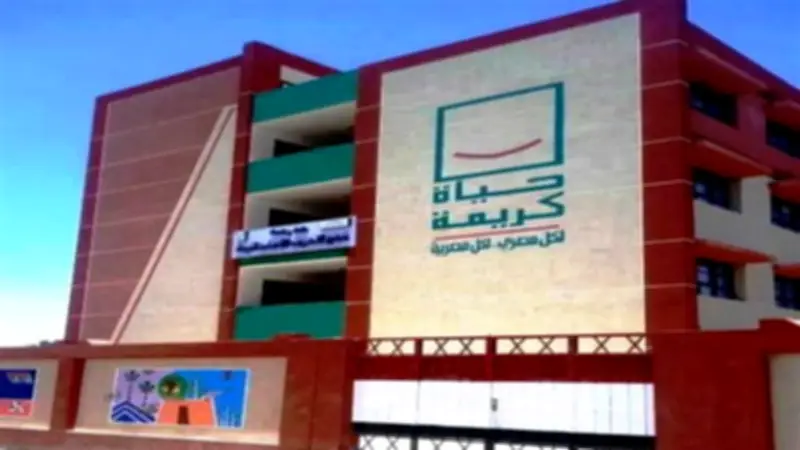 محافظ أسوان: 1993 مشروعًا تنمويًا ضمن المرحلة الأولى لمبادرة «حياة كريمة» في 100 قرية