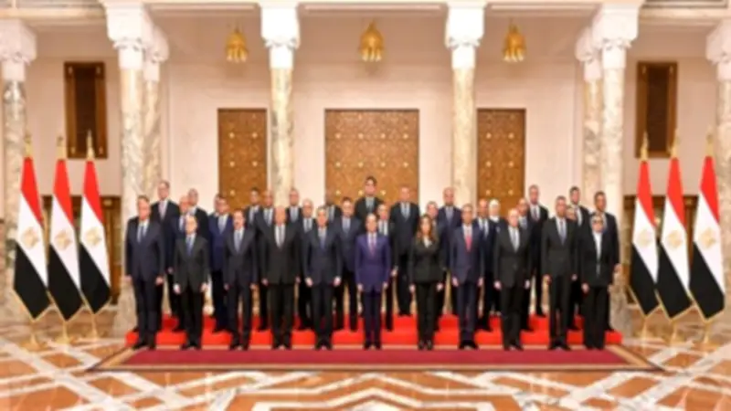 حركة المحافظين الجديدة تشهد تغيير 20 محافظاً واستمرار 7 وتصعيد 3 نواب