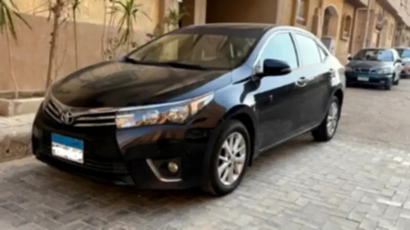 تويوتا كورولا 2014 في مصر: سعرها يصل إلى 600 ألف جنيه مع مواصفات متكاملة