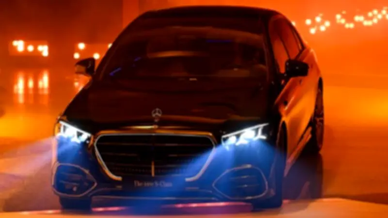 مرسيدس-بنز تسجل هبوطاً حاداً في أرباح 2025 بنسبة 57% وسط تحديات الصين والرسوم الجمركية