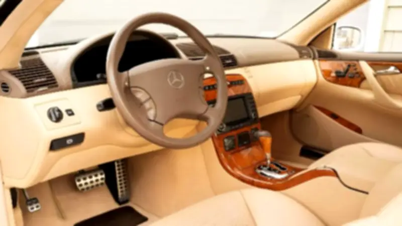 بعد 21 عامًا.. بيع سيارة مرسيدس AMG من 2005 بسعر خيالي يتجاوز 300 ألف دولار