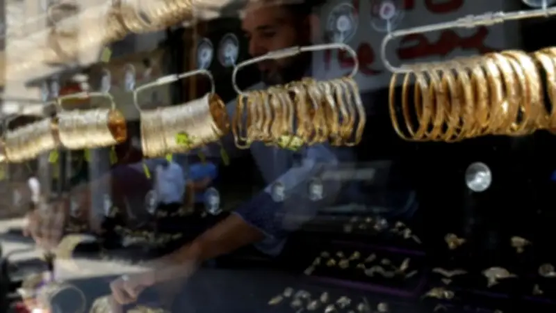 استقرار أسعار الذهب في مصر اليوم مع ثبات عيار 24 عند 7703 جنيه للشراء