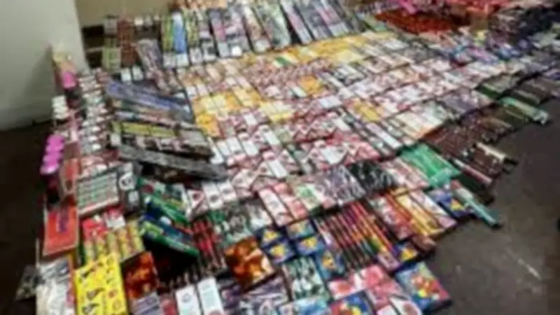 ضبط 3160 صاروخ ألعاب نارية محظورة في حملات تموينية بالغربية