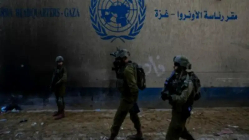 وكالة الأونروا تكشف: إسرائيل تمنع 37 منظمة إنسانية دولية من العمل في الضفة وغزة