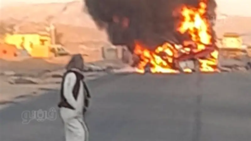 مصرع 4 وإصابة 4 آخرين في تصادم سيارتين بطريق إدفو مرسى علم بأسوان