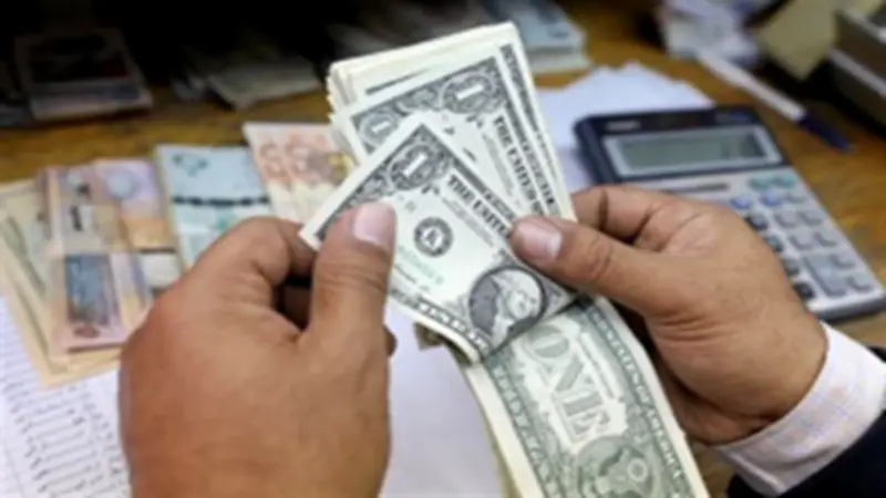 سعر الدولار اليوم في البنوك المصرية يسجل 47.38 للشراء و47.63 للبيع في أول أيام رمضان