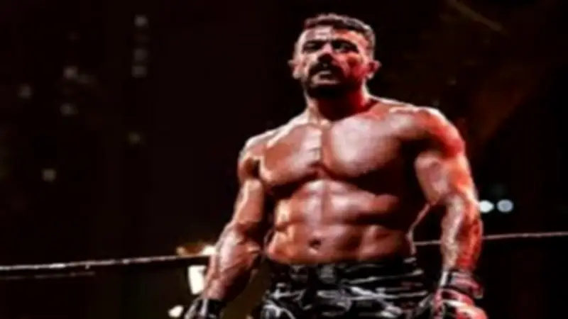 أحمد العوضي يخوض 8-9 مباريات ملاكمة حقيقية في مسلسل 'علي كلاي' الرمضاني