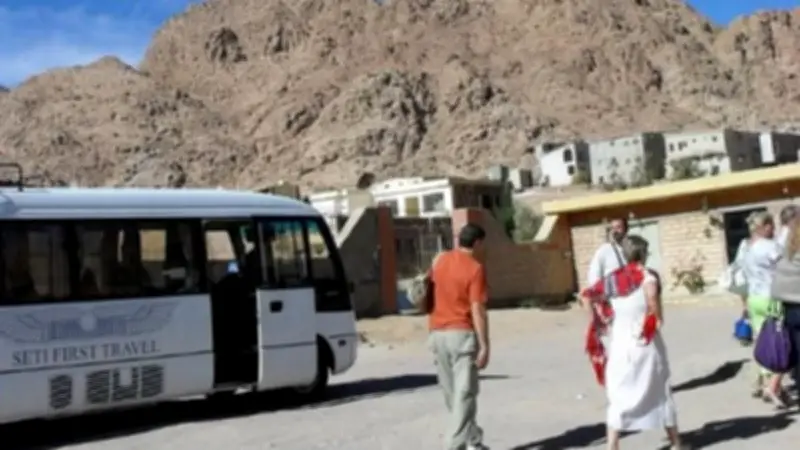 انتعاش سياحي كبير في سانت كاترين خلال رمضان.. 872 زائرًا يتوافدون رغم البرودة القارسة