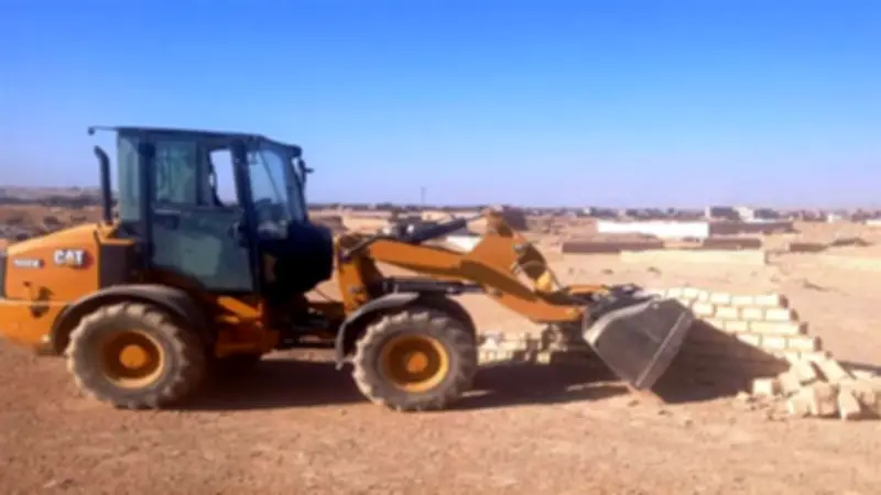 إزالة 89 تعدياً على أراضي الدولة بأسوان في المرحلة الثانية من الموجة الـ28