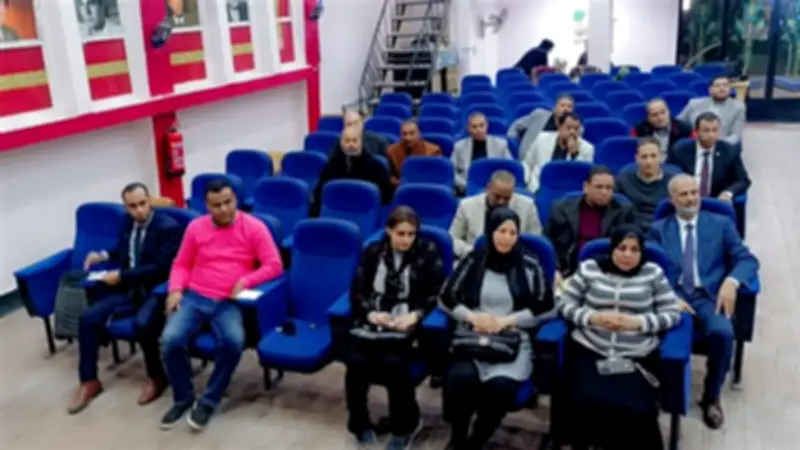 الفيوم تطلق مبادرة 'كتف بكتف' لدعم الطلاب غير القادرين في رمضان