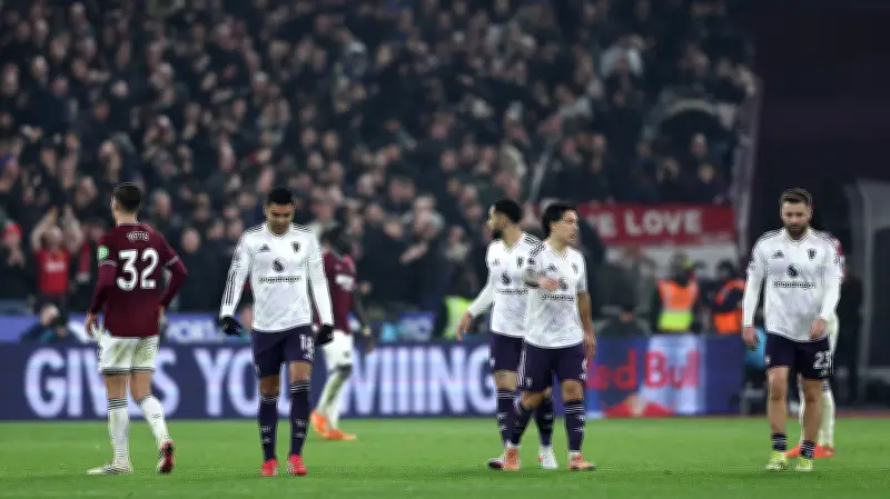 شاهد: مشجع يونايتد صاحب الشعر الكثيف يبدأ العد من جديد بعد هدف وست هام