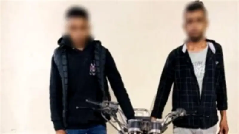 ضبط شخصين لسرقتهما دراجة نارية في أسوان بعد تداول فيديو على مواقع التواصل