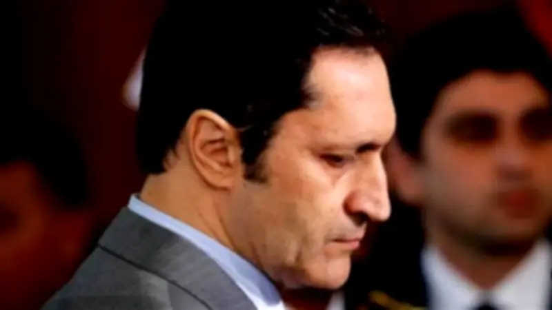 علاء مبارك يستذكر إرث والده العسكري والسياسي في ذكرى تنحي حسني مبارك