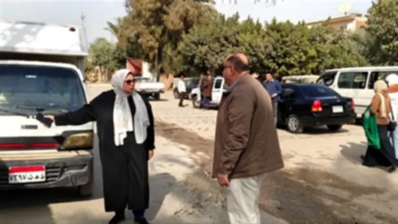 اليمني يوجه بتكثيف أعمال النظافة وإزالة الإشغالات في قرية أبو سلطان بالإسماعيلية