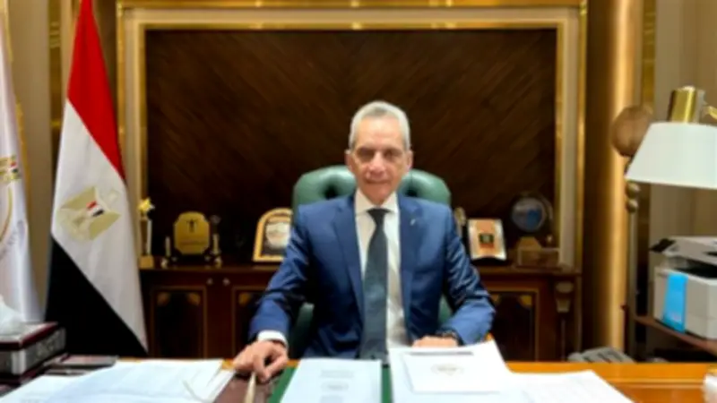 وزير المجالس النيابية يؤكد على تعزيز التعاون بين السلطتين التشريعية والتنفيذية