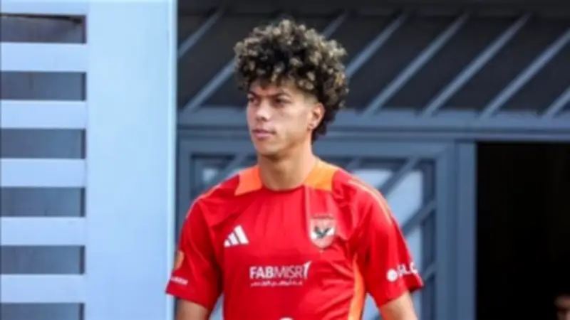 الأهلي يستعيد إمام عاشور بعد انتهاء إيقافه استعدادًا لمواجهة الجيش الملكي