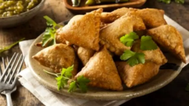 قبل رمضان.. أفكار مبتكرة لحشوات السمبوسة تزين سفرتك في دقائق