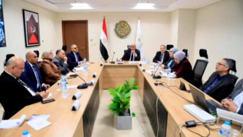 وزير التعليم يناقش خطة القضاء على الفترة المسائية بالمدارس الابتدائية