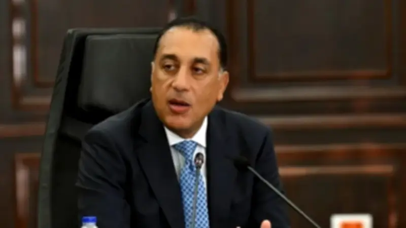 رئيس الوزراء يوجه رسائل حاسمة حول الدين العام وحياة كريمة والتأمين الصحي