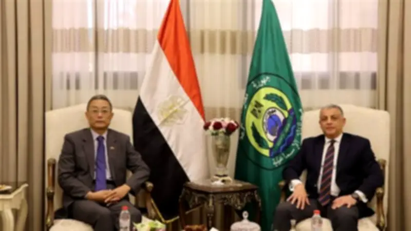 القنصل الصيني يشجع مواطنيه على زيارة الإسماعيلية للاستمتاع بمقوماتها السياحية والتاريخية