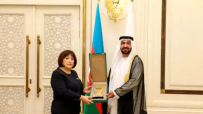 رئيس البرلمان العربي يؤكد حرصه على تعزيز التكامل الدبلوماسي بين العالمين العربي والإسلامي