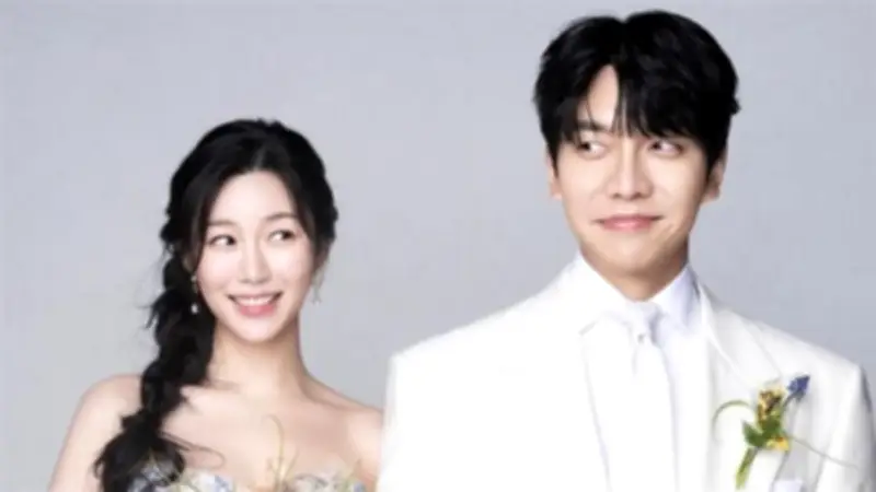 لي سونج جي وزوجته لي دا إن يستعدان لاستقبال مولودهما الثاني هذا الصيف