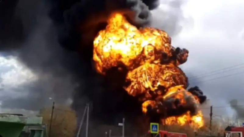 روسيا تعلن عن قصف أوكراني لمنازل ومنشآت صناعية في فولجوجراد وإصابة عدة أشخاص