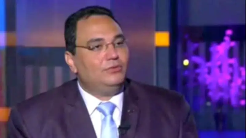 وليد هندي يحذر: الطلاق العاطفي يهدد الأسر والذكاء الاصطناعي طرف ثالث في العلاقات