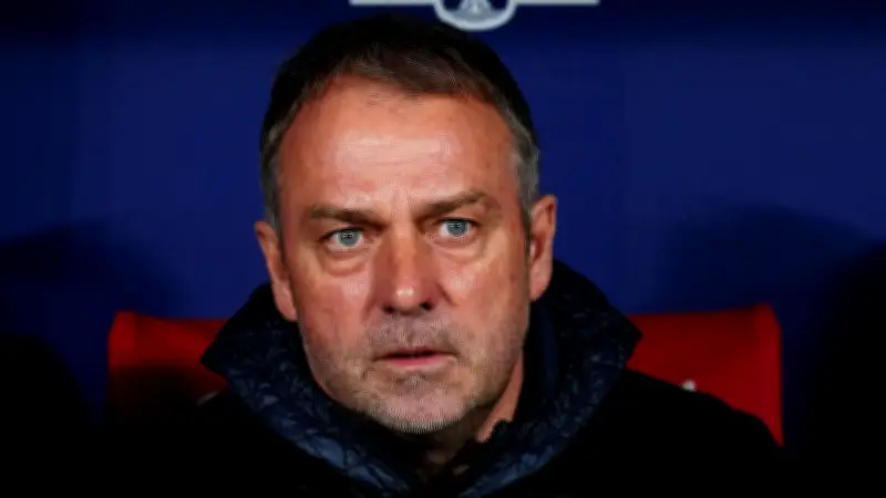 من دعم الحكام إلى انتقادهم.. رباعية أتلتيكو تكشف تناقضات فليك في برشلونة