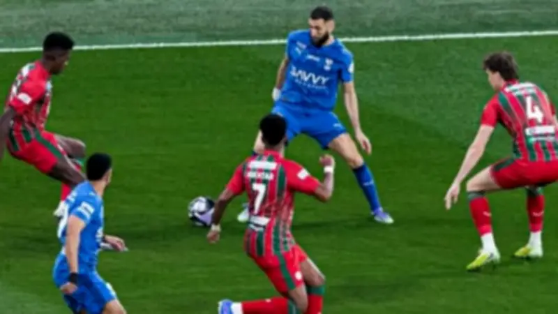 الهلال يهيمن على الشوط الأول بثنائية نظيفة أمام الاتفاق في الدوري السعودي