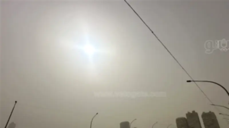 الأرصاد تحذر: غطاء كثيف من الأتربة يخيم على السواحل الشمالية ويقلل الرؤية الأفقية