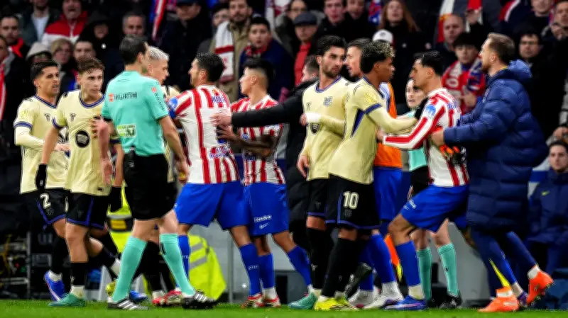 رئيس برشلونة يهاجم التحكيم بعد هزيمة أتلتيكو مدريد في كأس الملك