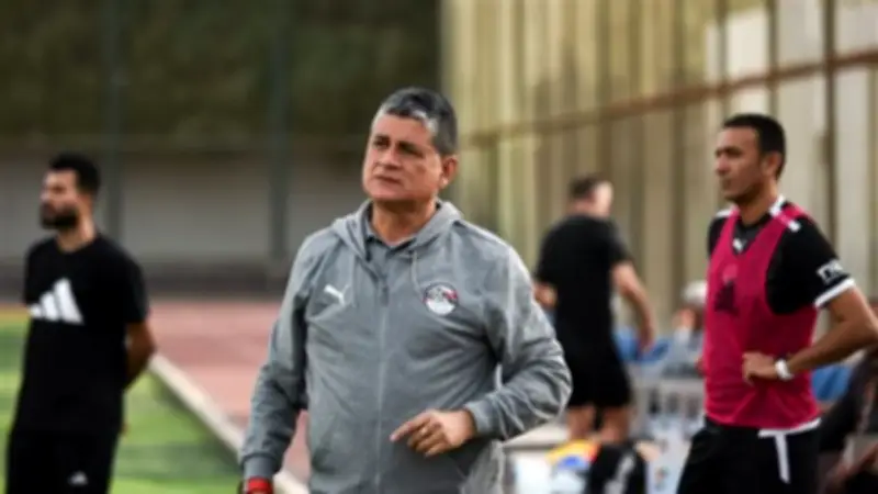 لأول مرة.. أوسكار رويز يزور الصعيد لتقييم الحكام في إطار خطة تطوير التحكيم