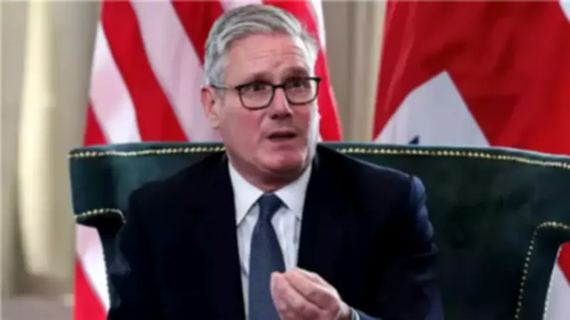 ستارمر يحث أوروبا على تقليل الاعتماد الدفاعي على أمريكا في مؤتمر ميونيخ