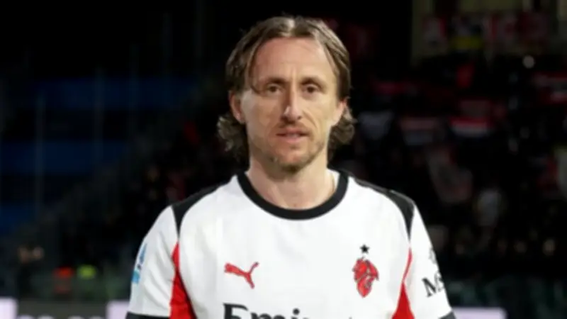 مودريتش يتألق بأرقام مذهلة ويقود ميلان للفوز على بيزا في الدوري الإيطالي