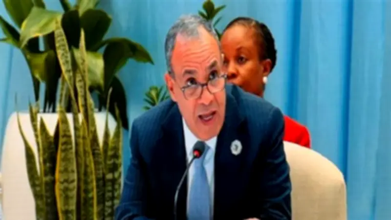 وزير الخارجية يطرح رؤية مصر لتعزيز الشراكة مع إيطاليا في قمة إفريقيا الثانية