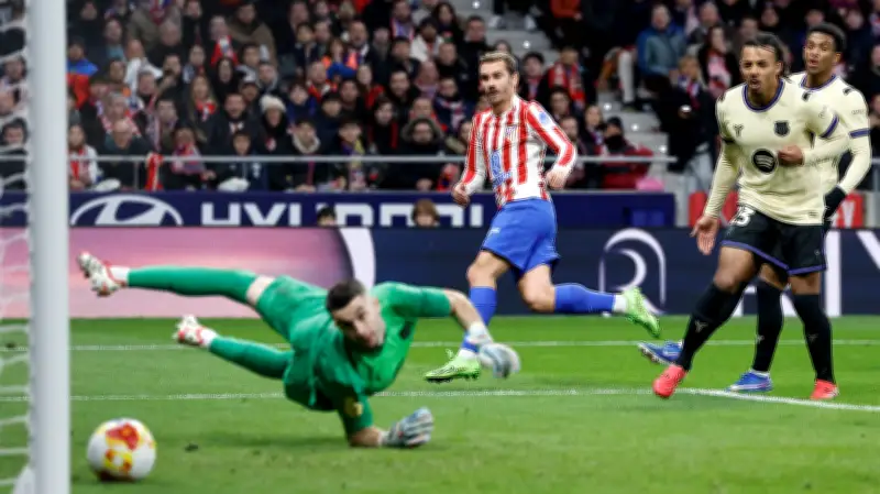 أزمة دفاعية في برشلونة: تراجع بالدي وكوندي يهدد المنافسة قبل المرحلة الحاسمة