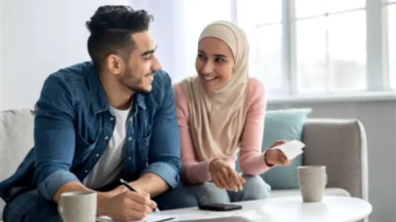 تعلمي إجادة التعبير عن حبك بالكلمات: نصائح عملية لتحويل المشاعر إلى عبارات مؤثرة