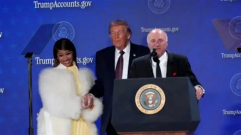 نيكي ميناج تعلن اعتزال الموسيقى والتفرغ للسياسة بعد لقاء ترامب المثير