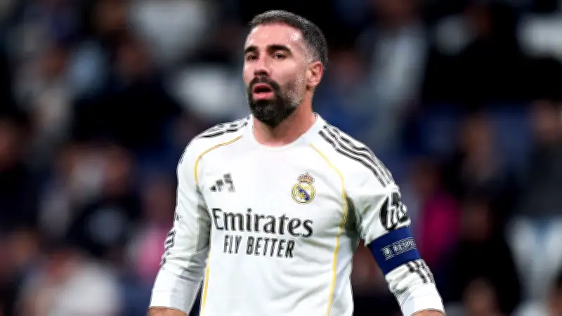 ريال مدريد يتصدر الليجا بفوز كاسح على سوسييداد وكارفاخال ينجو من هفوة خطيرة