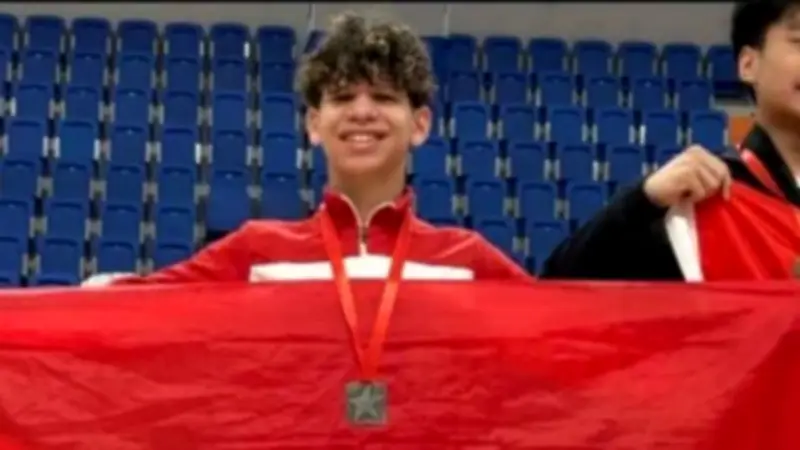 حمزة شوشة يحرز فضية كأس العالم لسيف المبارزة بصربيا في إنجاز مصري لامع