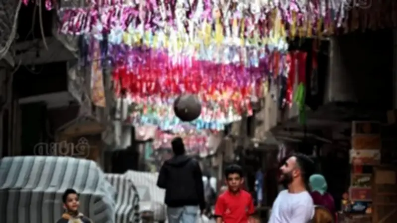 دار الإفتاء تحسم الجدل: تعليق الزينة والفوانيس في رمضان ليس بدعة