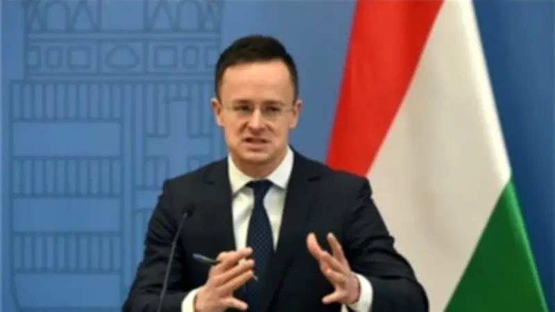 المجر تتهم أوكرانيا بمنع إمدادات النفط الروسي لأسباب سياسية قبيل الانتخابات