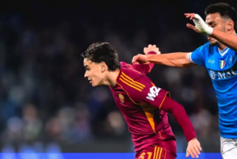 نابولي يسقط في فخ التعادل أمام روما بالدوري الإيطالي في مباراة مثيرة