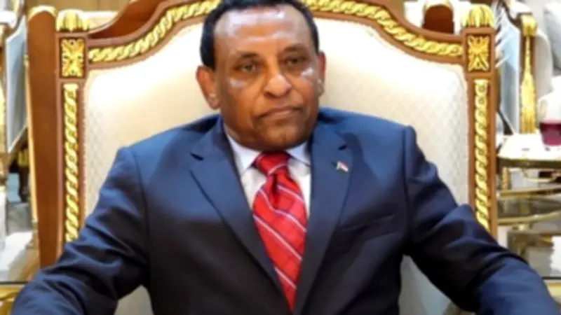 رئيس الوزراء السوداني يؤكد: الحرب فرضت علينا ونحن دعاة سلام وليسوا دعاة حرب