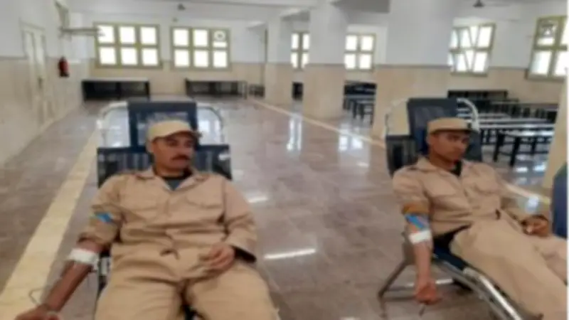 مديرية أمن الأقصر تنظم حملة تبرع بالدم بمشاركة رجال الشرطة