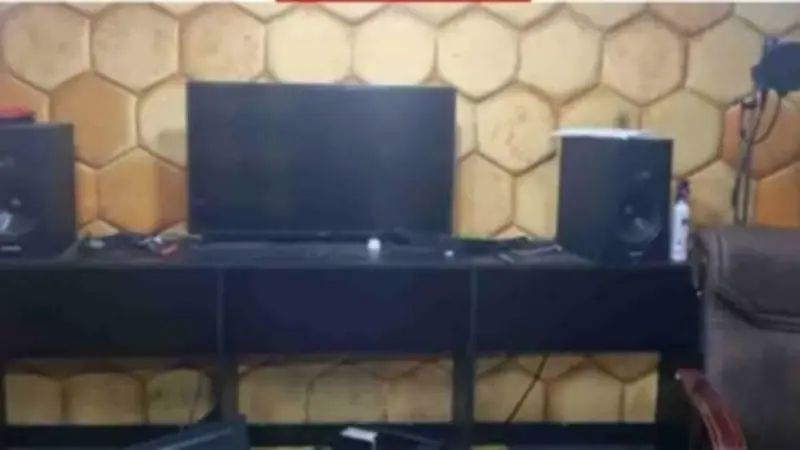 ضبط مدير استوديو تسجيل صوتي غير مرخص في الدقي بتهمة انتهاك حقوق الملكية الفكرية